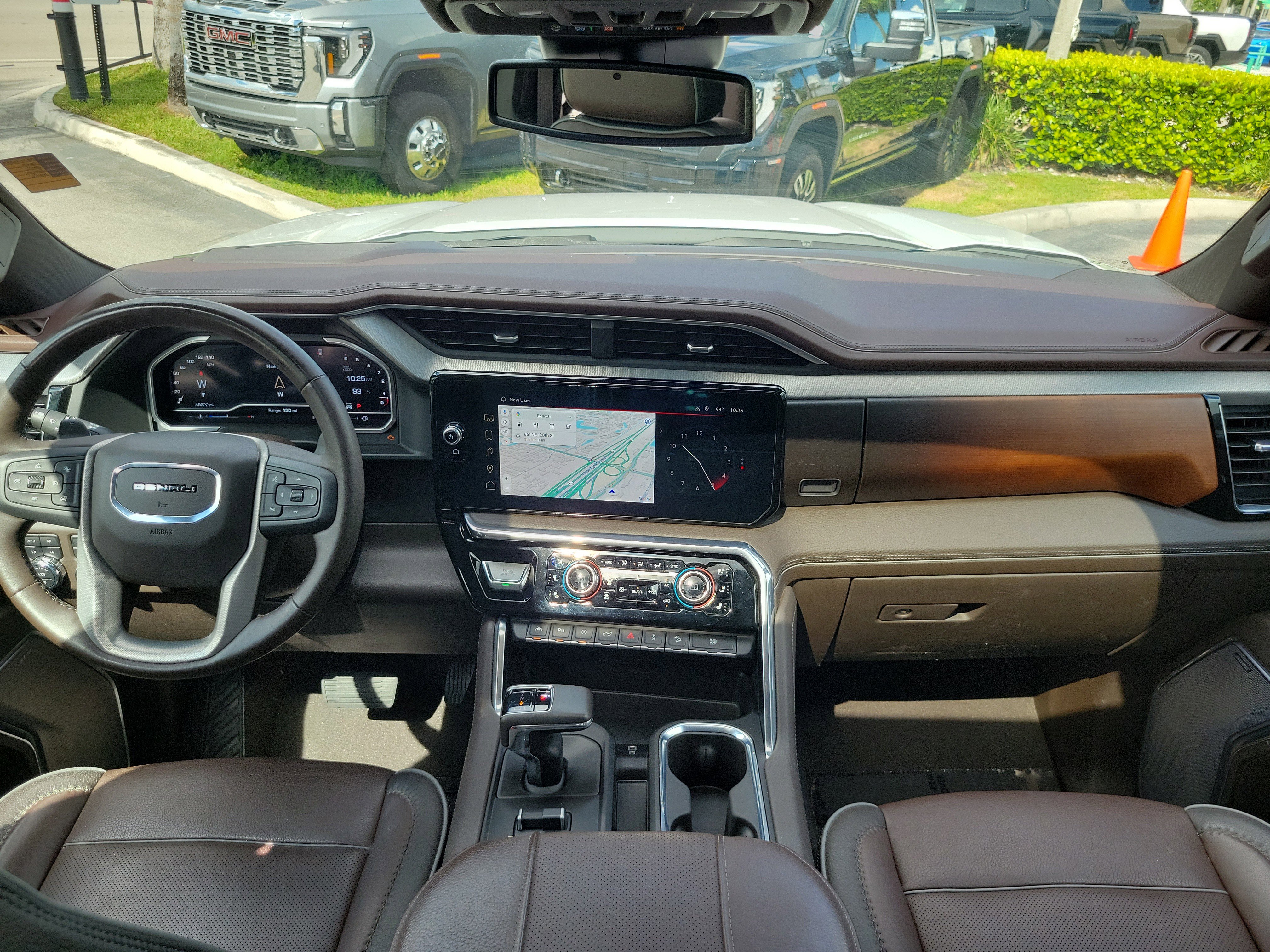 Used 2023 GMC Sierra 1500 Denali w/ Denali Reserve Package image 18