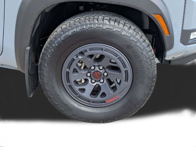 Used 2025 Nissan Frontier PRO-4X w/ Interior Protection Package AWD/4WD image 11