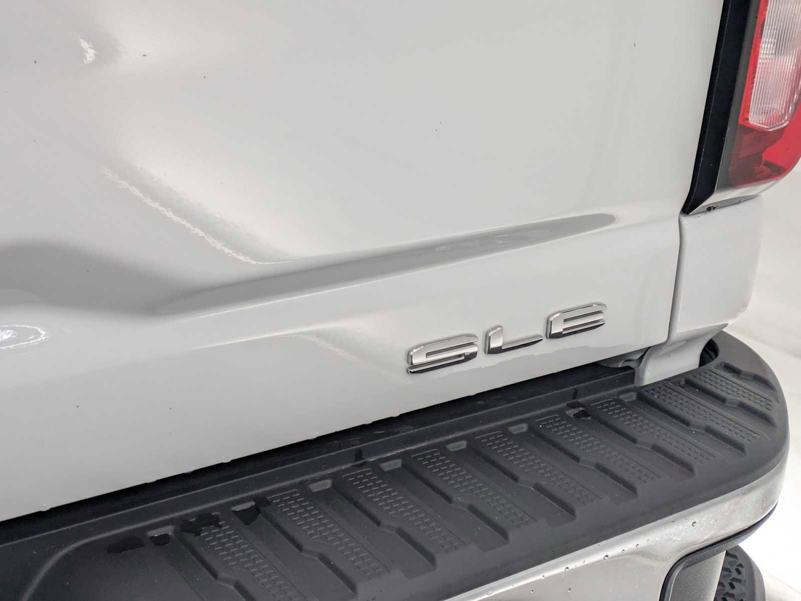 Used 2025 GMC Sierra 3500 SLE w/ SLE Convenience Package image 14