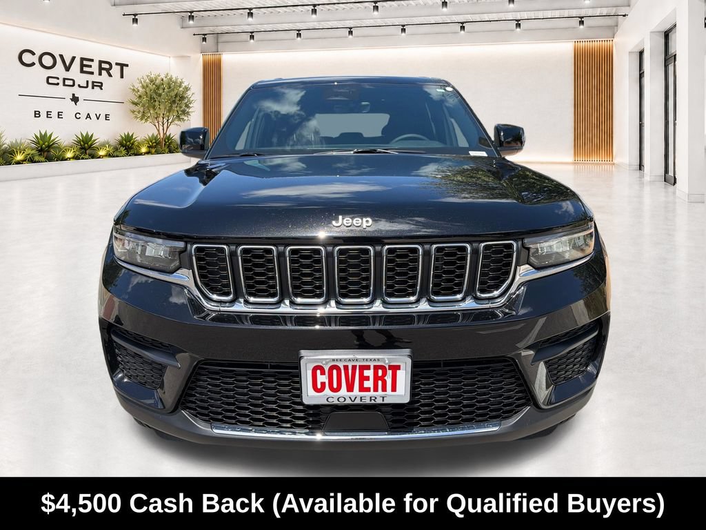 New 2026 Jeep Grand Cherokee Laredo w/ Trailer Tow Package RWD image 3