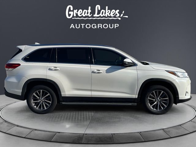 Used 2019 Toyota Highlander XLE image 6