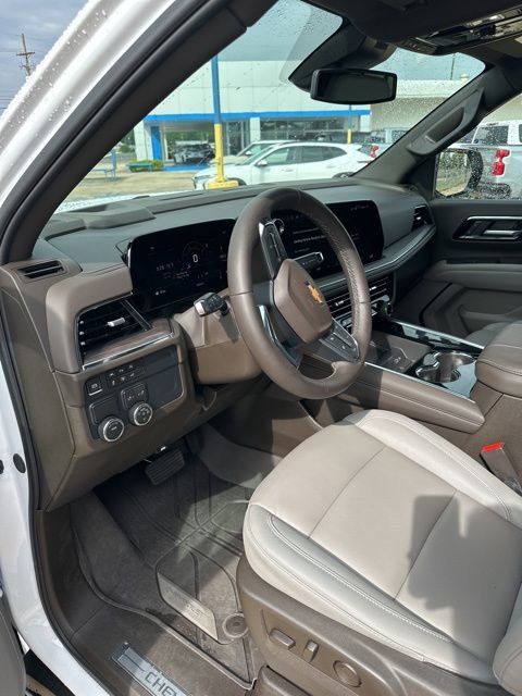 Used 2026 Chevrolet Tahoe LT w/ Comfort Package RWD image 33