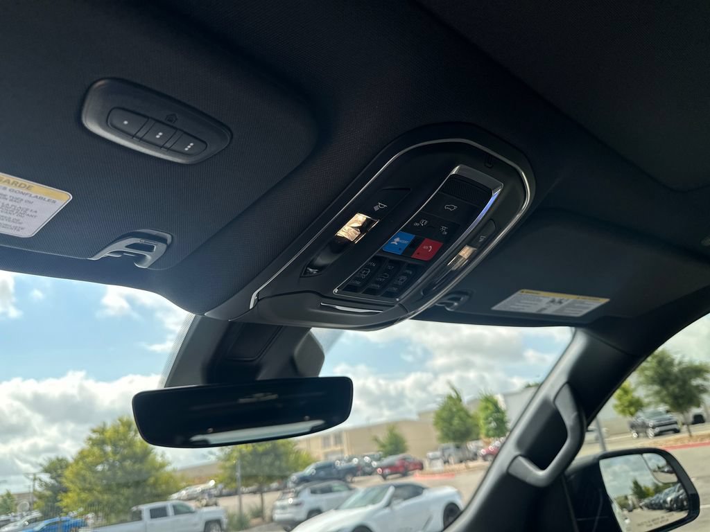 New 2026 Jeep Grand Wagoneer L Limited AWD/4WD image 25