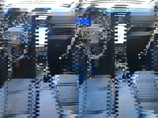 Used 2024 Ford Ranger Lariat w/ FX4 Off-Road Package image 2