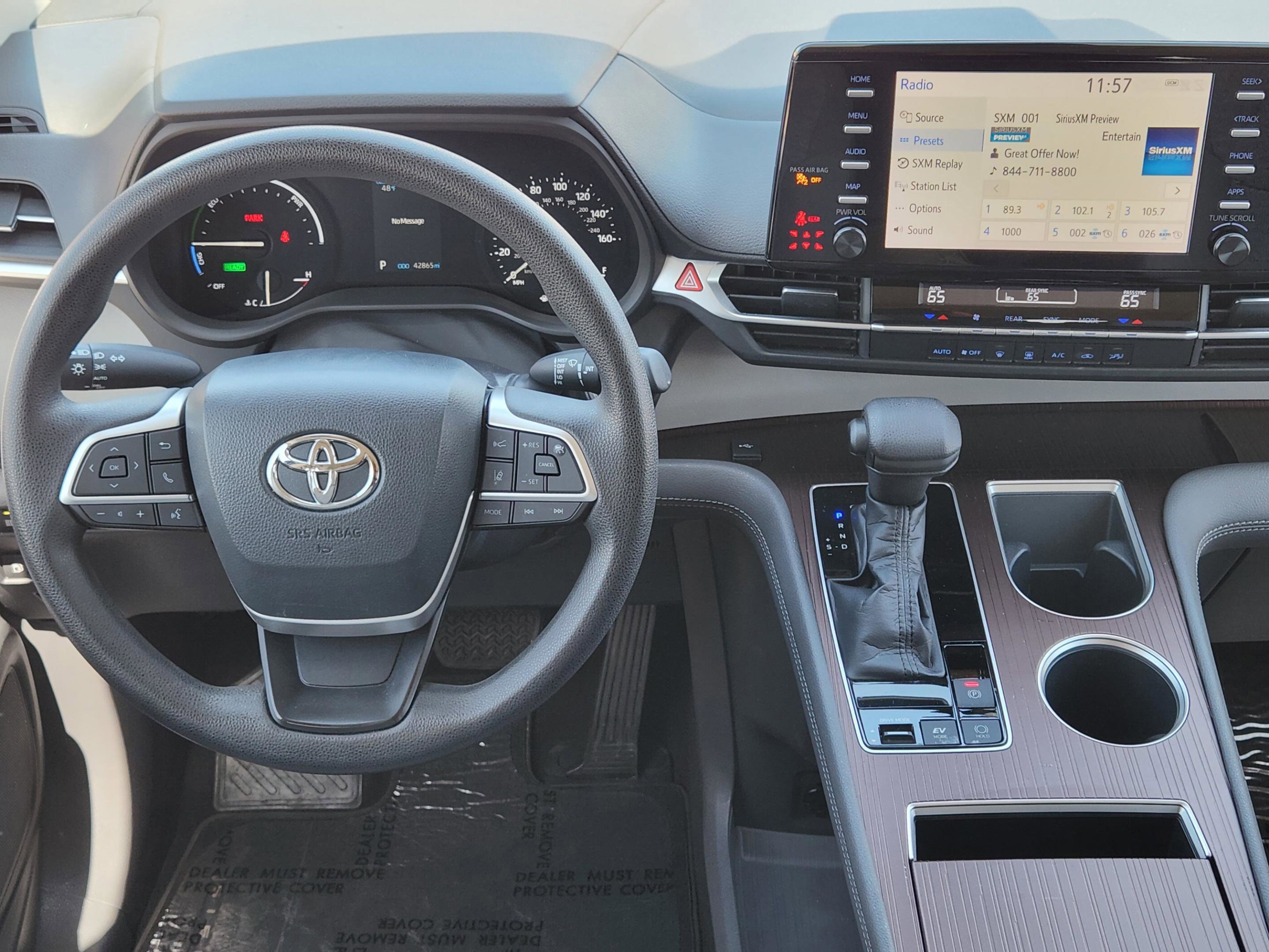 Used 2021 Toyota Sienna LE image 26