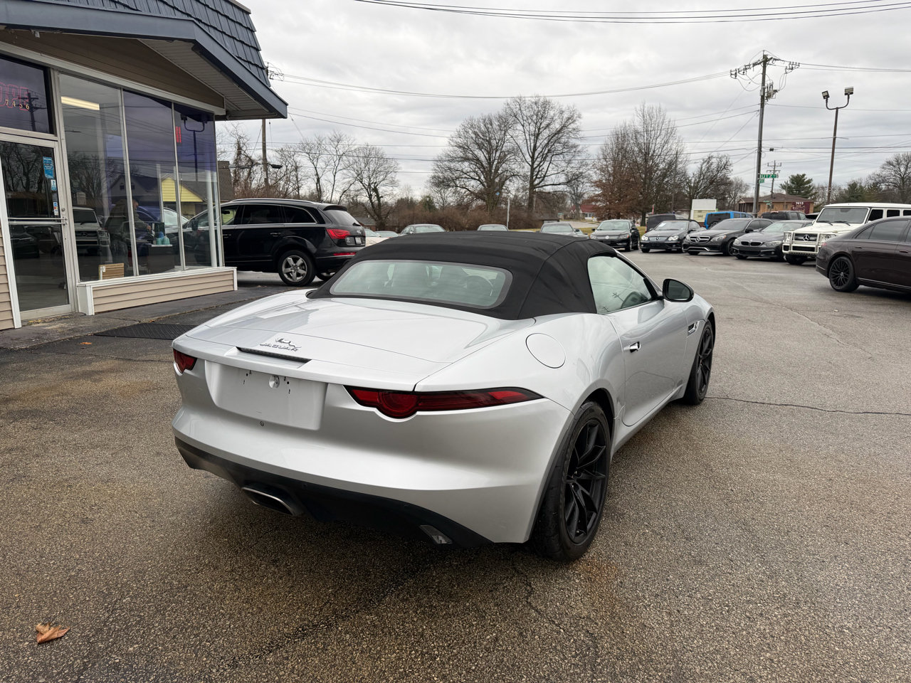 Used 2018 Jaguar F-TYPE Convertible image 6