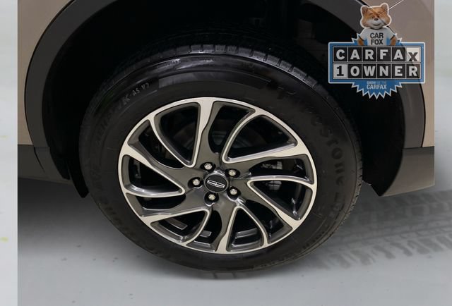 Used 2020 Lincoln Corsair AWD w/ Equipment Group 101A image 17