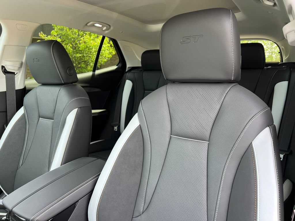 New 2026 Buick Envision Sport Touring AWD/4WD image 12
