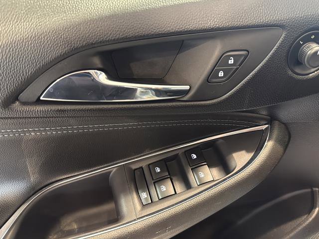 Used 2017 Chevrolet Cruze Premier w/ Enhanced Convenience Package FWD image 35