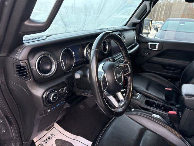 Used 2021 Jeep Wrangler Unlimited Sahara w/ Dual Top Group image 16