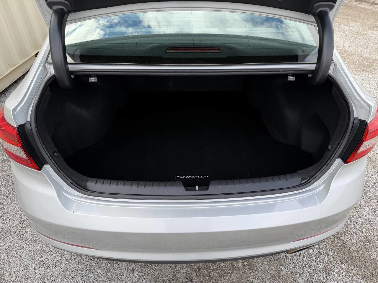 Used 2016 Hyundai Sonata SE image 7