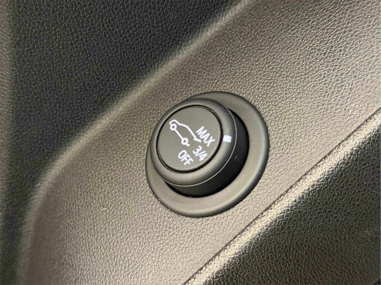 Certified 2023 Chevrolet Equinox LT image 37