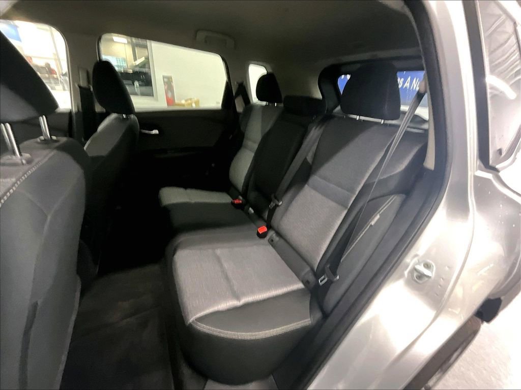 Used 2023 Nissan Rogue SV image 15