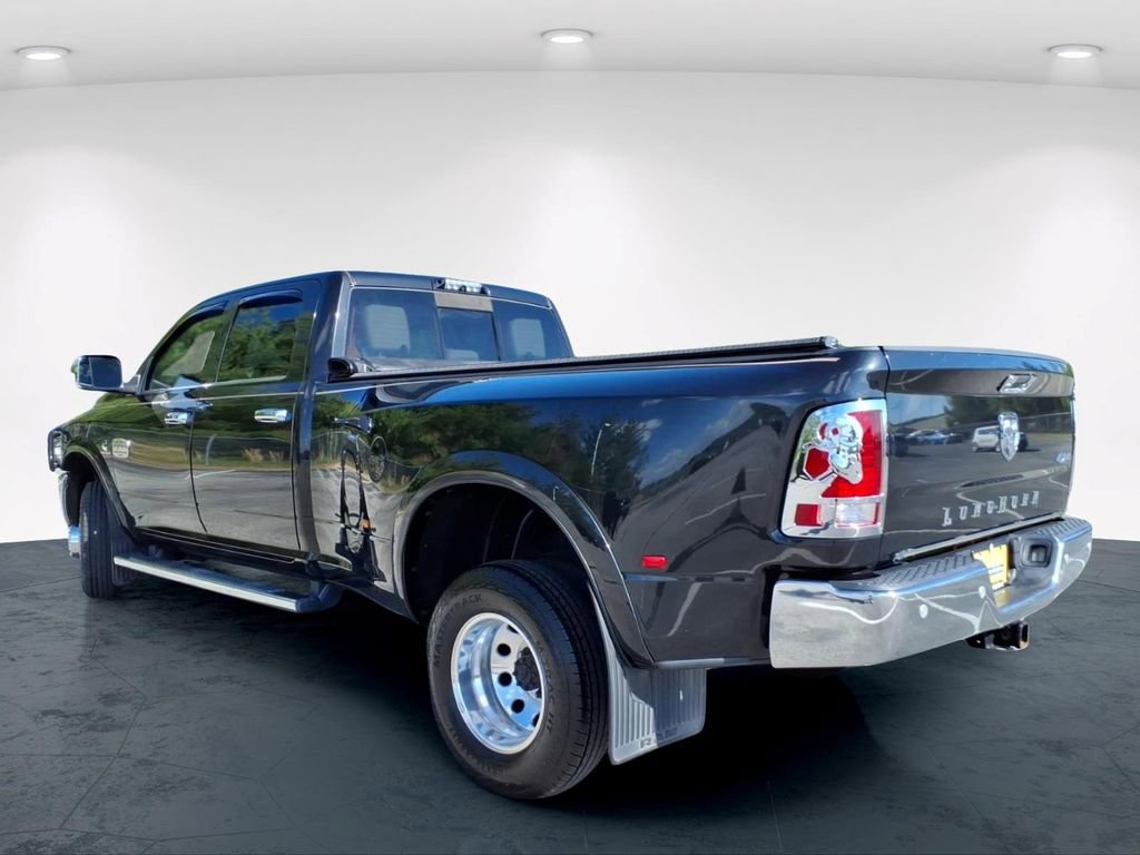Used 2018 RAM 3500 Laramie Longhorn w/ Longhorn Southfork Package image 9