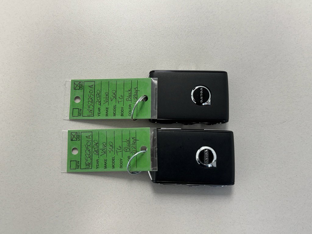 Used 2020 Volvo S60 T6 Inscription image 35