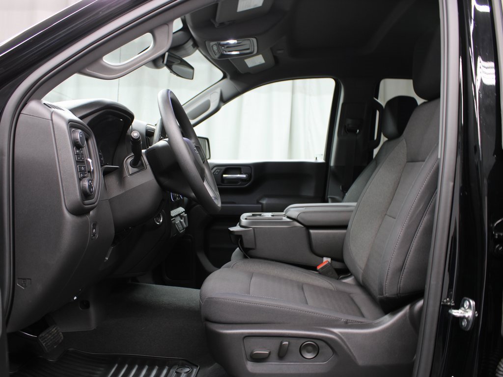 Used 2025 Chevrolet Silverado 1500 Custom Trail Boss image 9