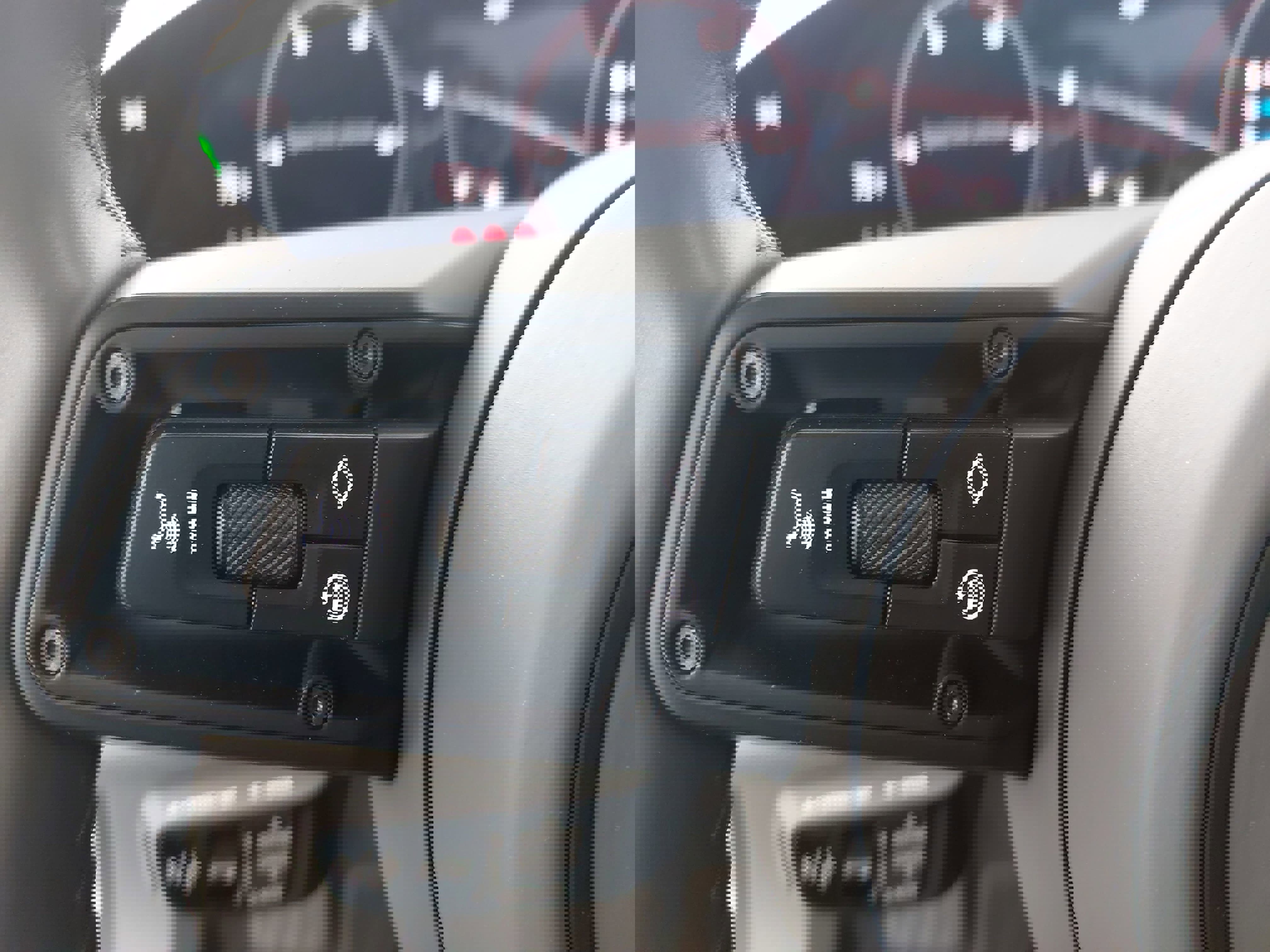 Certified 2020 Porsche Taycan image 19