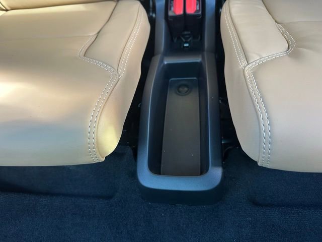 Used 2025 Volvo XC90 B6 Ultra w/ Protection Package image 41