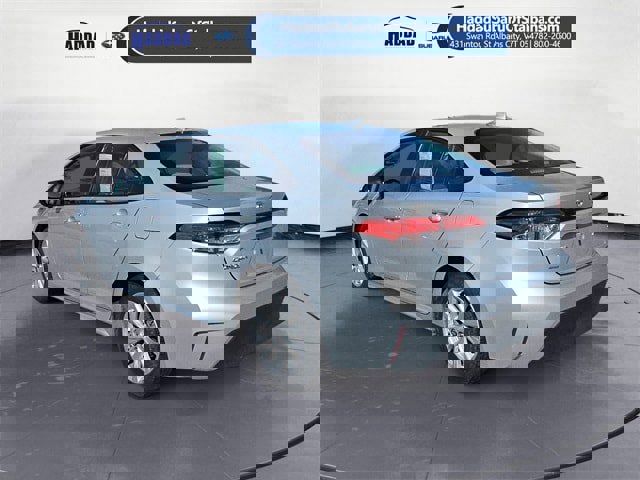 Used 2024 Toyota Corolla LE image 3