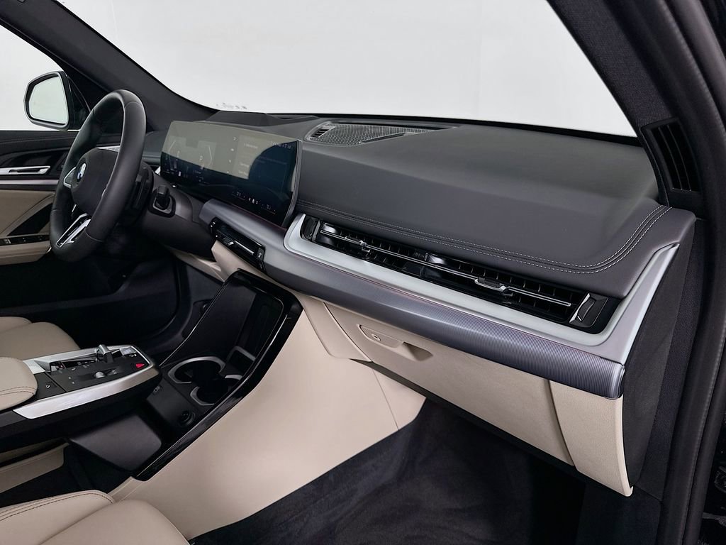 Certified 2025 BMW X1 xDrive28i w/ Premium Package image 29