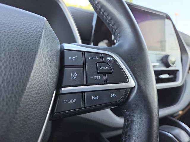 Used 2023 Toyota Highlander XLE AWD/4WD image 19