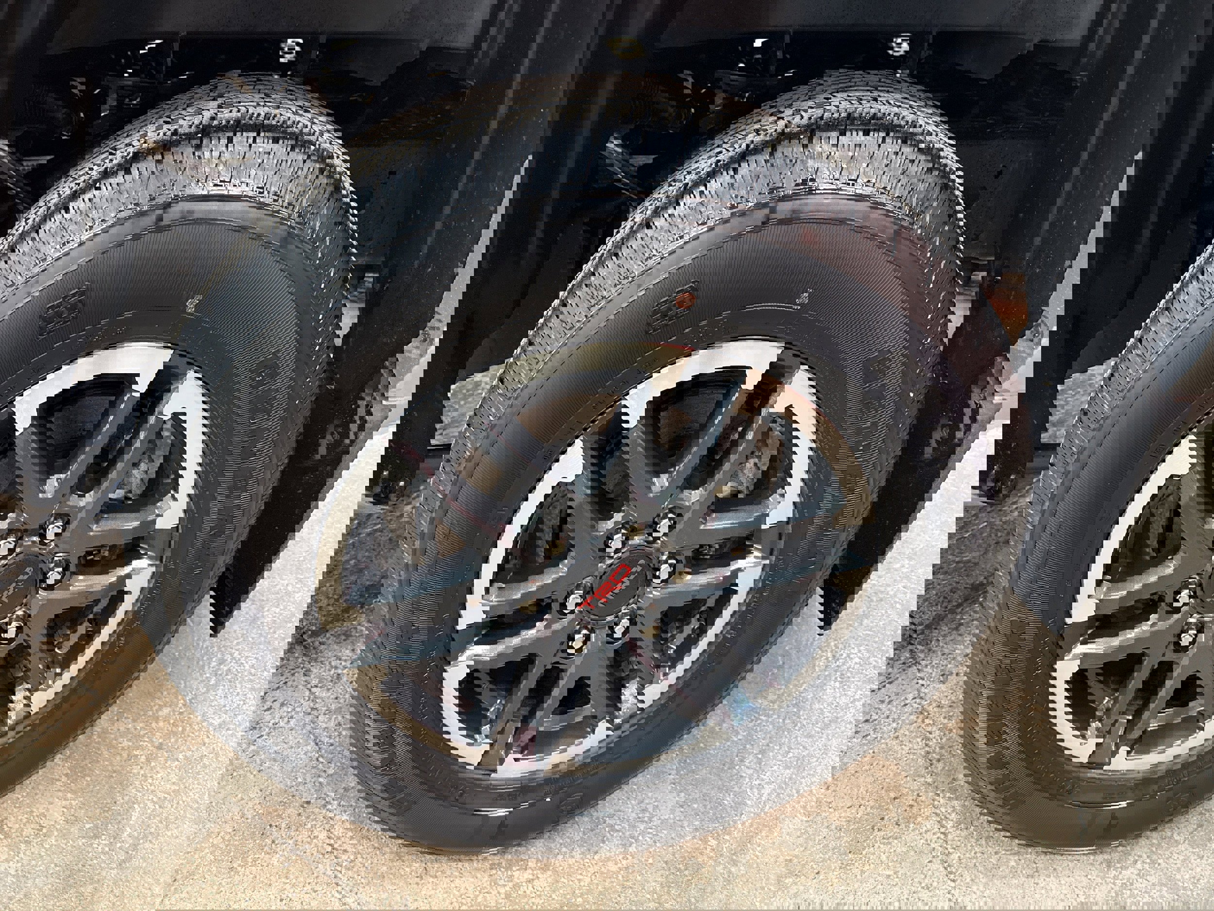 Used 2024 Toyota Tacoma TRD Sport w/ TRD Sport Premium Package image 7