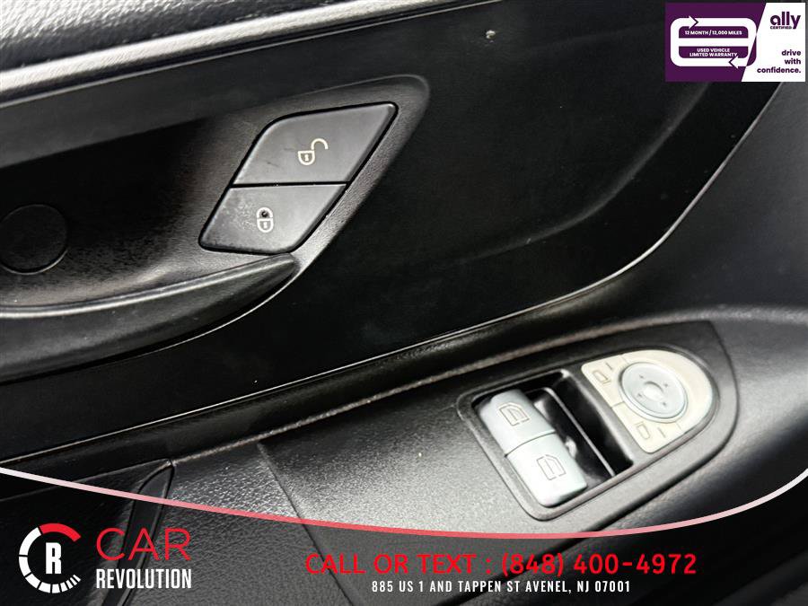 Used 2022 Mercedes-Benz Metris image 28