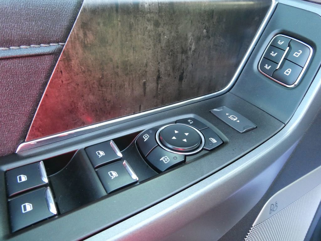 Used 2023 Ford F350 Lariat w/ Lariat Ultimate Package image 24
