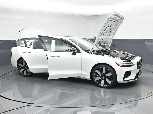 Used 2024 Volvo S60 T8 Ultimate w/ Climate Package image 52