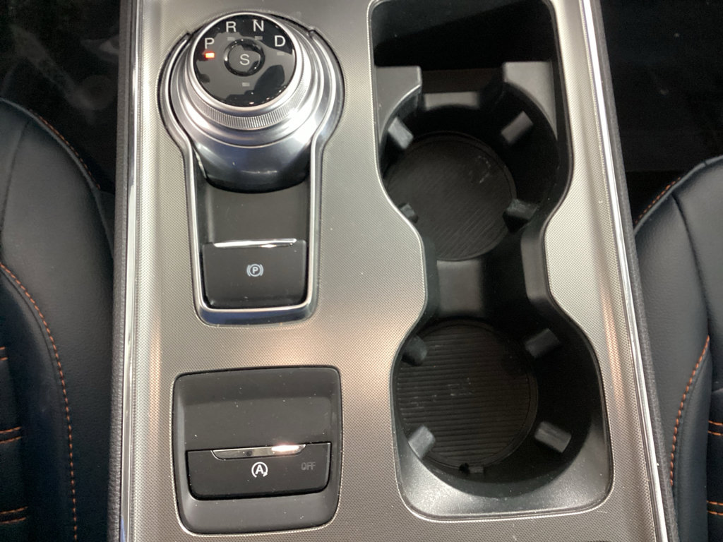 Used 2023 Ford Edge SEL w/ Sport Appearance Package image 29