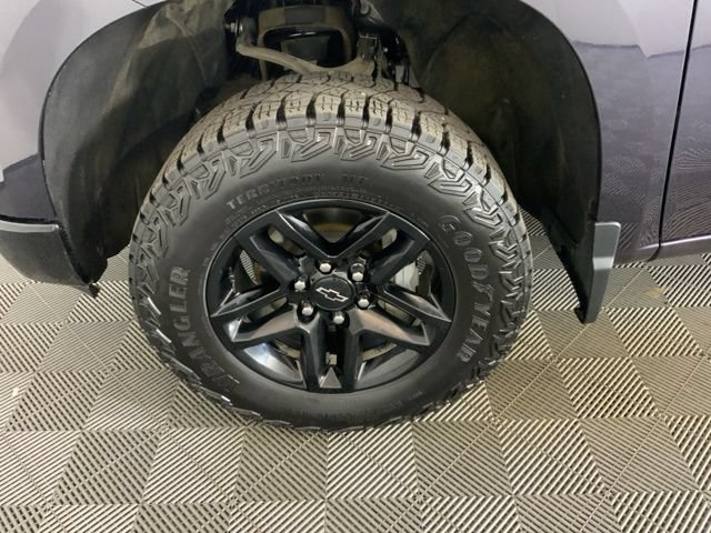 Used 2024 Chevrolet Silverado 1500 LT Trail Boss AWD/4WD image 27