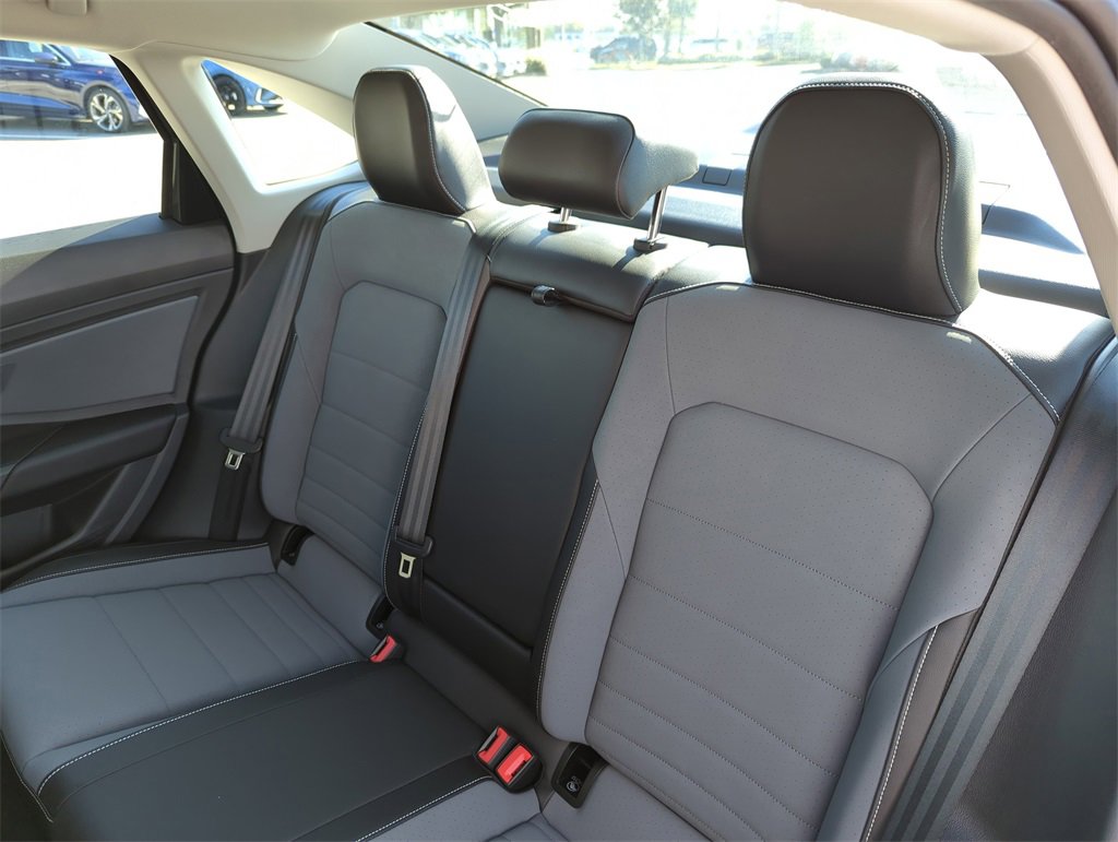 New 2026 Volkswagen Jetta SE image 25