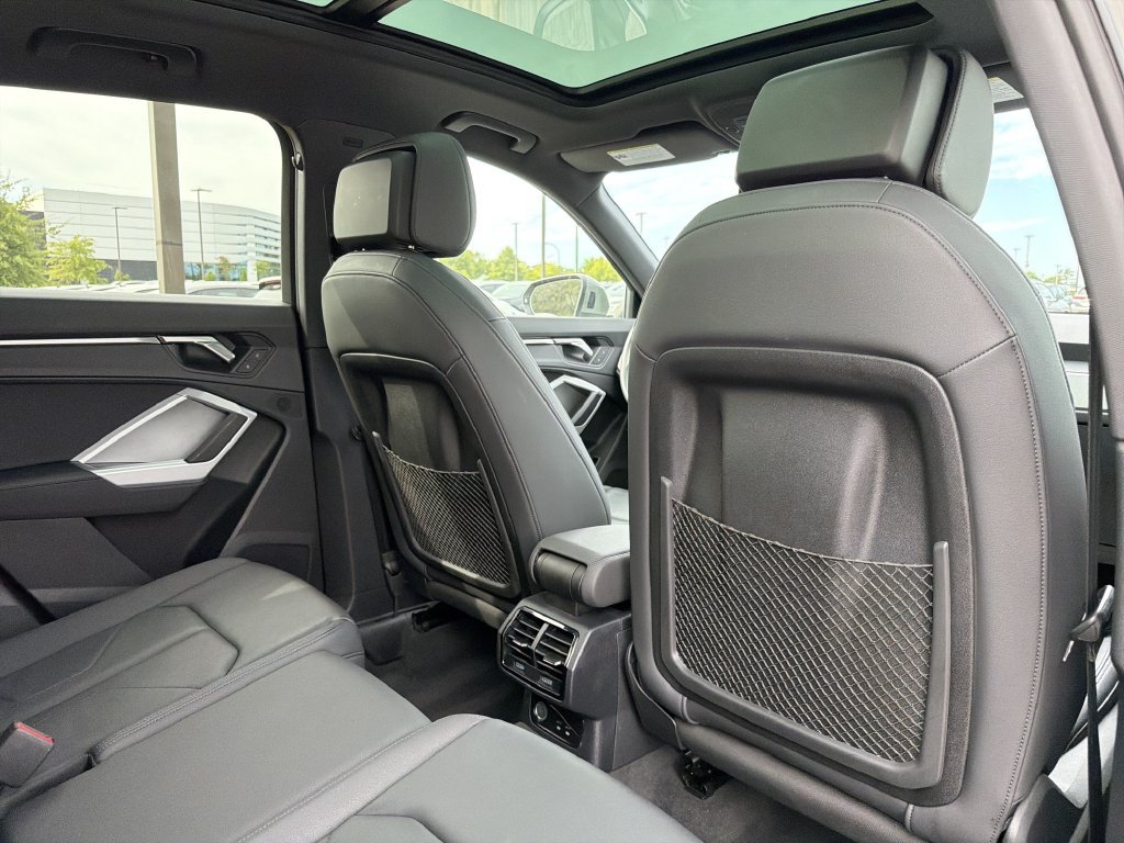 Used 2025 Audi Q3 2.0T Premium AWD/4WD image 17
