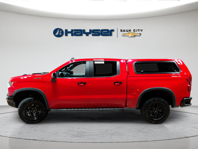 Used 2024 Chevrolet Silverado 1500 ZR2 w/ Technology Package AWD/4WD image 4