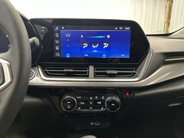 New 2026 Chevrolet Trax ACTIV w/ Driver Confidence Package FWD image 17