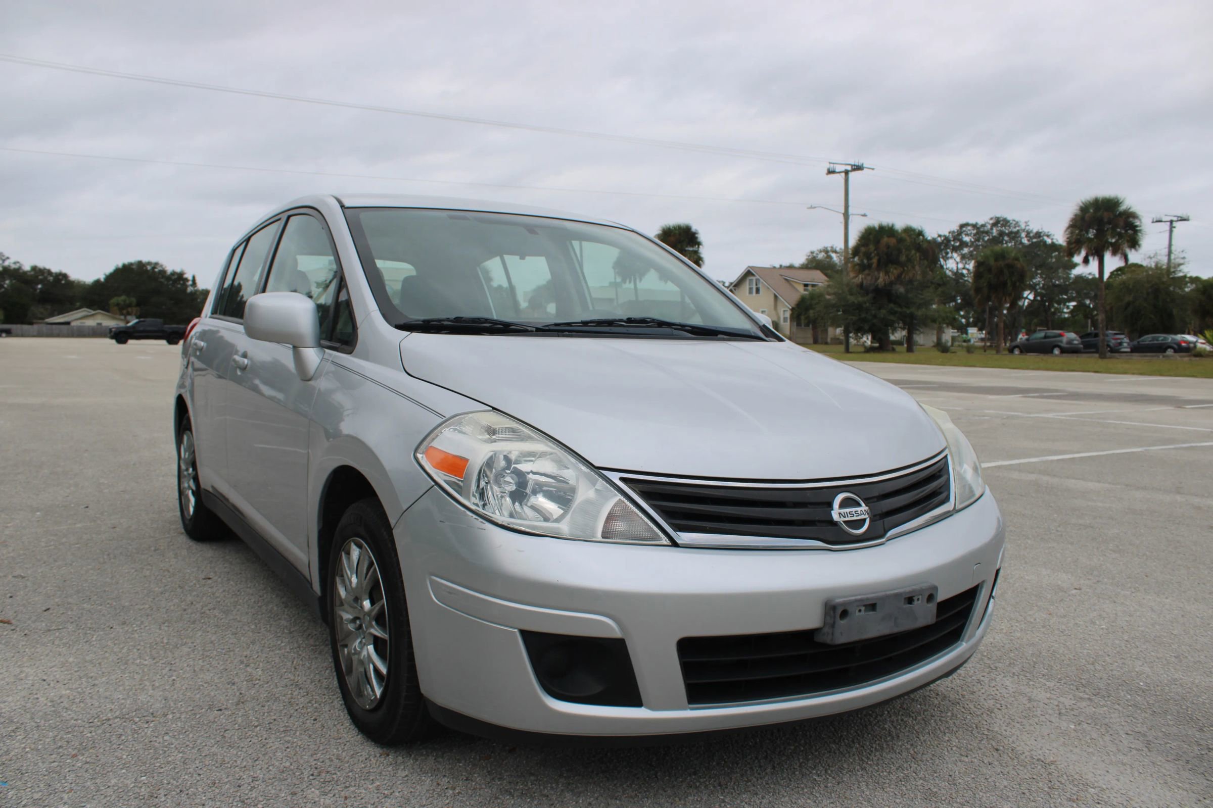 Used 2011 Nissan Versa 1.8 S image 14