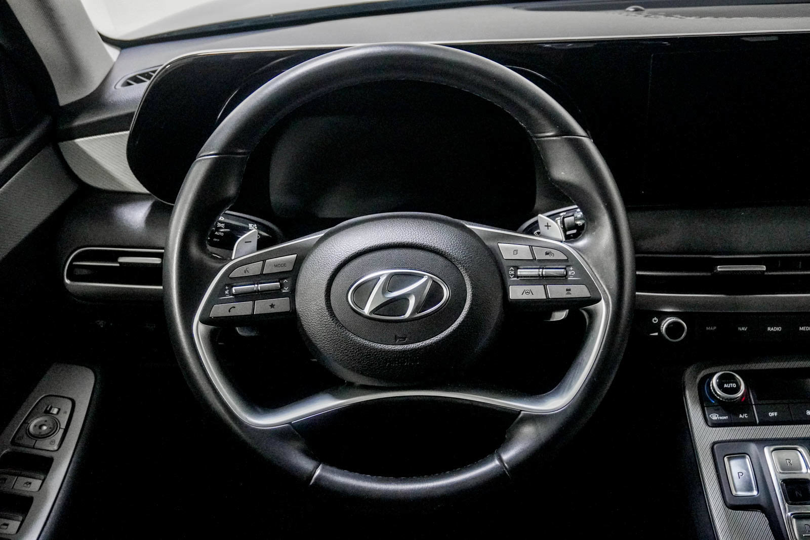 Used 2024 Hyundai Palisade SEL AWD/4WD image 23