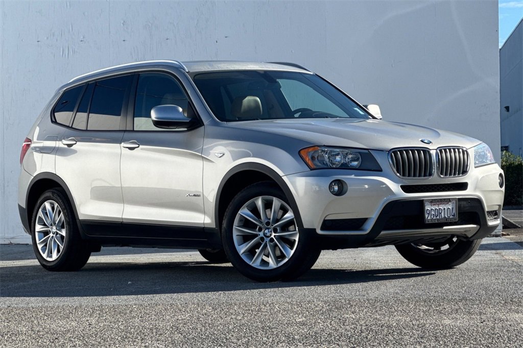 Used 2013 BMW X3 xDrive28i image 2