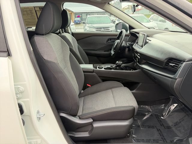 Used 2022 Nissan Rogue S AWD/4WD image 22