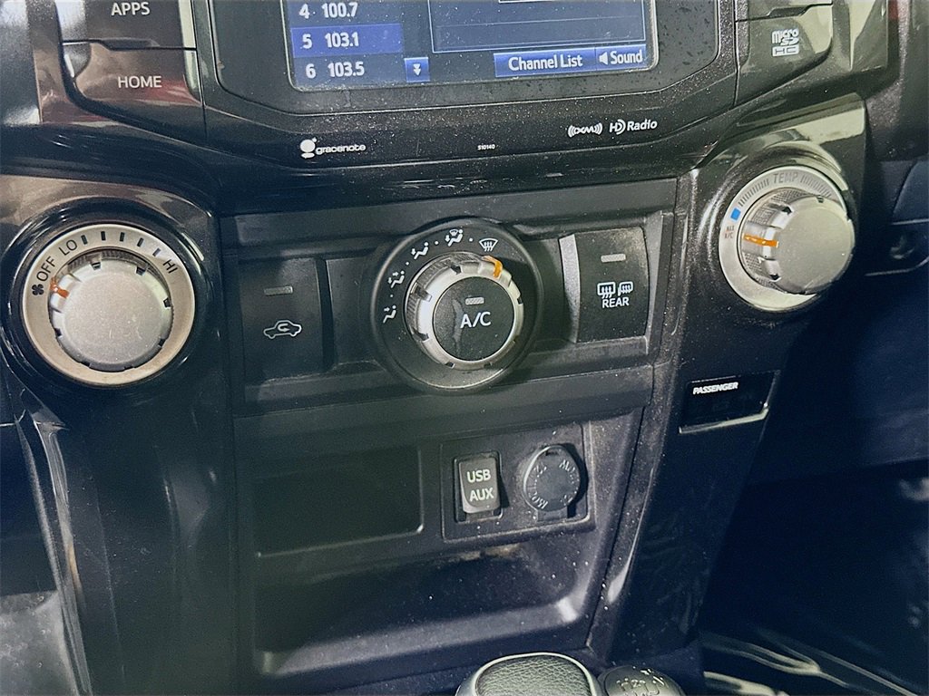 Used 2018 Toyota 4Runner TRD Off-Road image 25