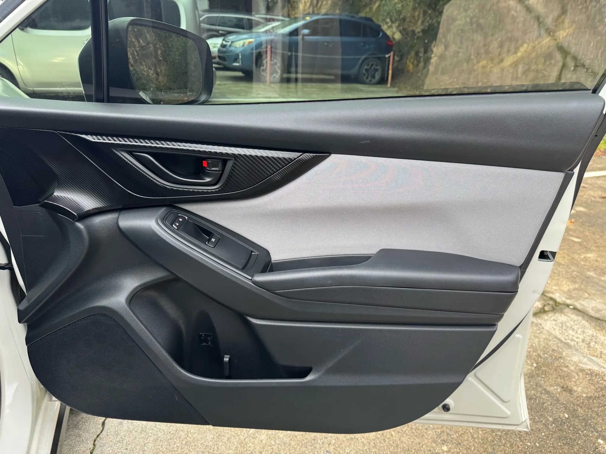 Used 2018 Subaru Crosstrek 2.0i Premium image 18