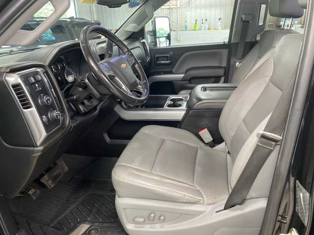Used 2019 Chevrolet Silverado 3500 LTZ w/ Duramax Plus Package AWD/4WD image 21