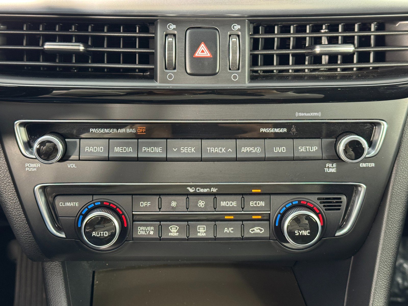 Used 2019 Kia Optima EX image 25