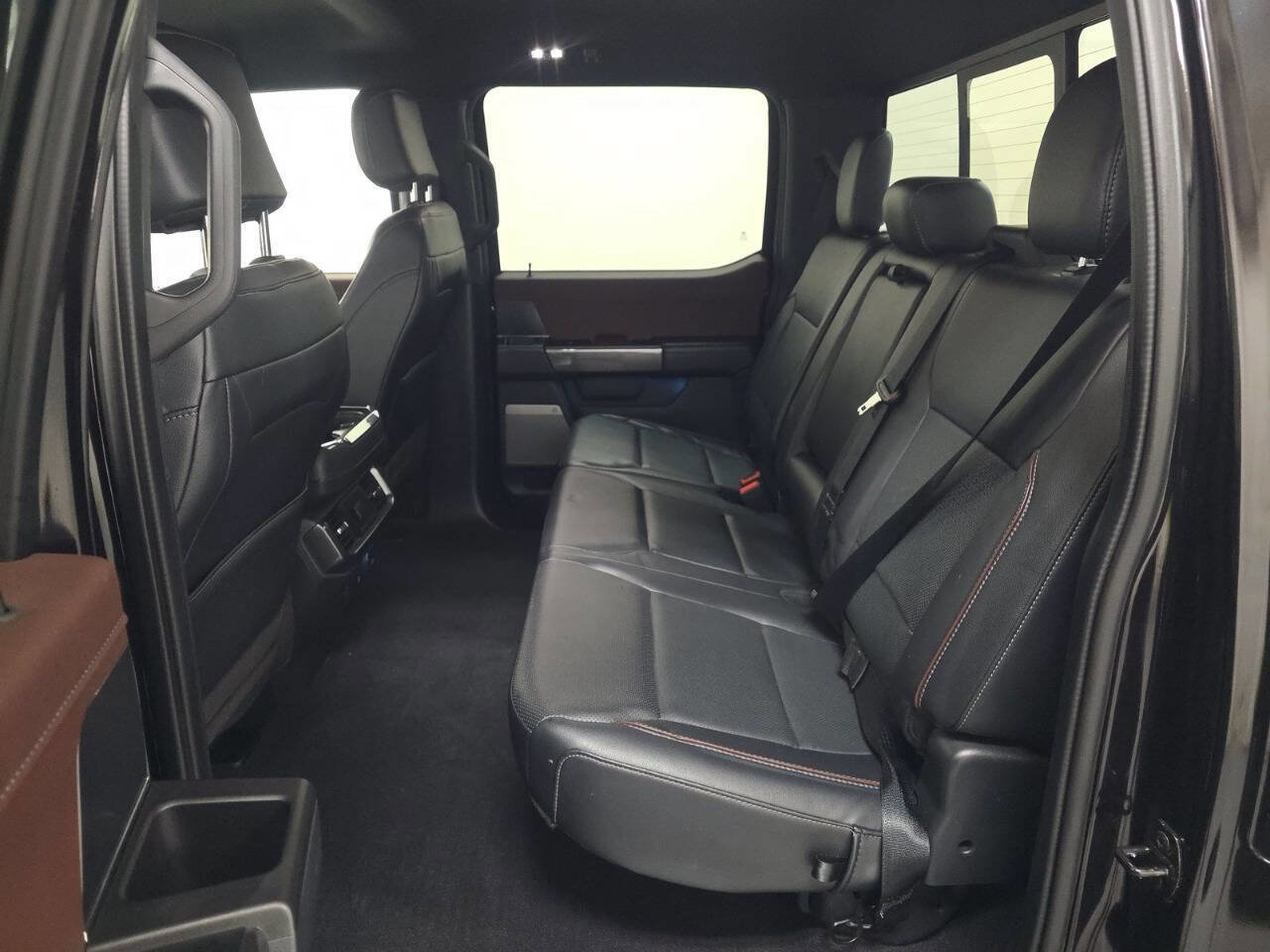 Used 2023 Ford F150 Lariat image 9