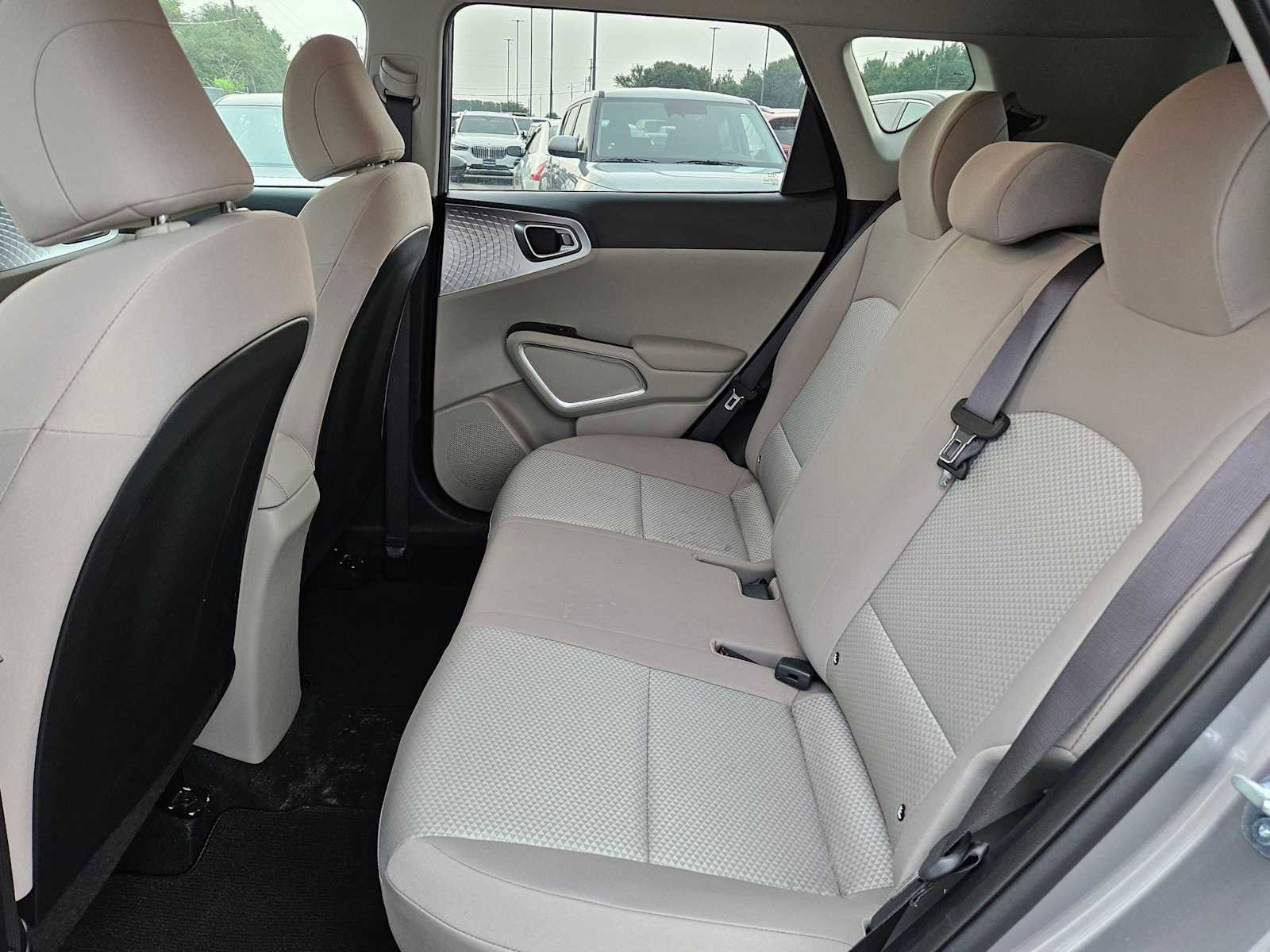 Certified 2025 Kia Soul LX FWD image 18