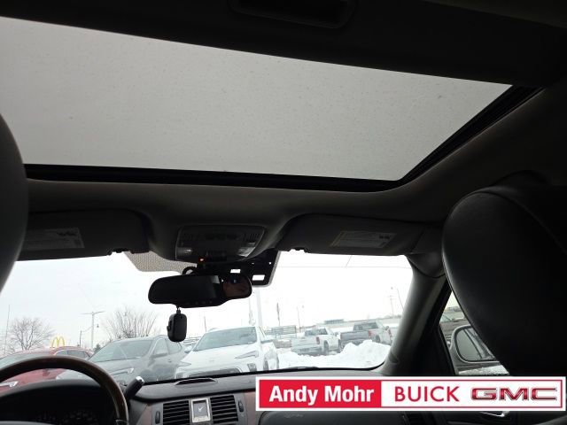 Used 2010 Cadillac DTS Premium w/ Driver Awareness Package image 37