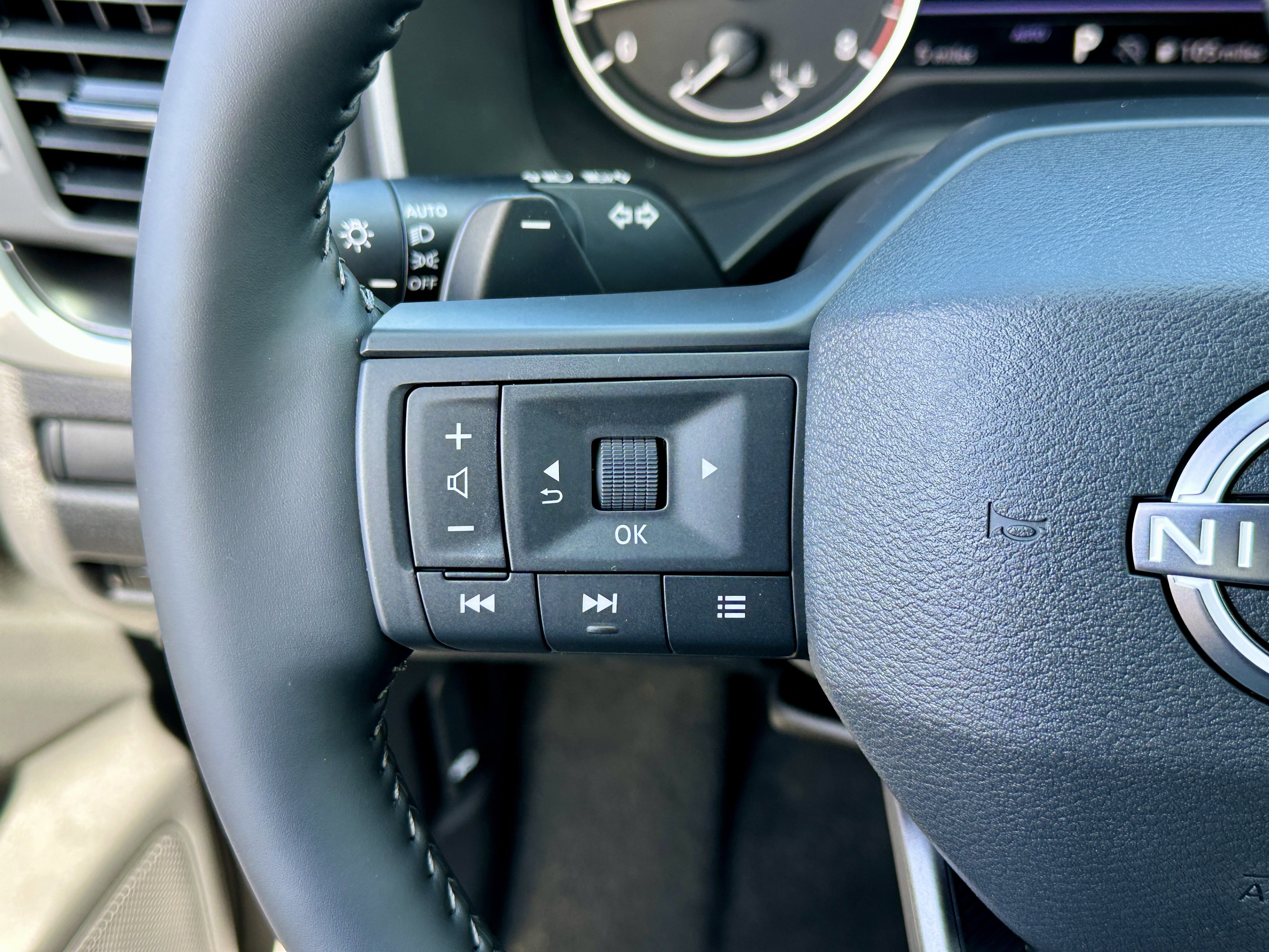 New 2026 Nissan Rogue SV AWD/4WD image 20