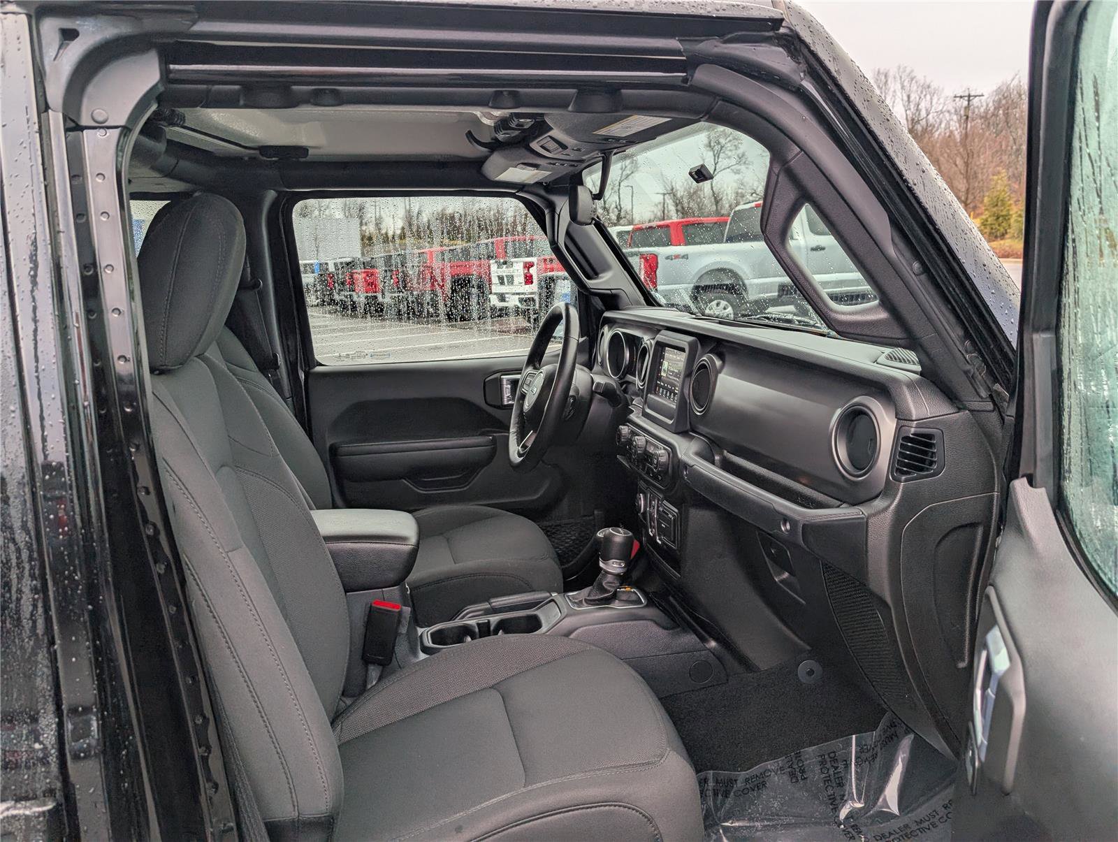 Used 2021 Jeep Gladiator Sport AWD/4WD image 11