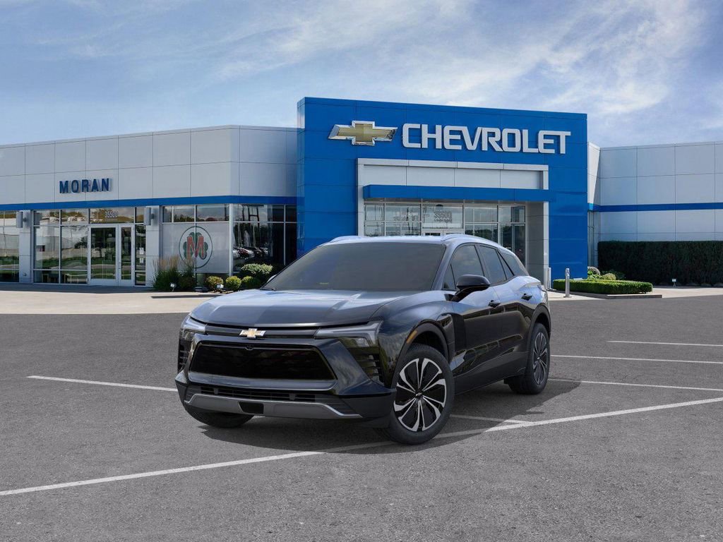 New 2026 Chevrolet Blazer EV LT image 8