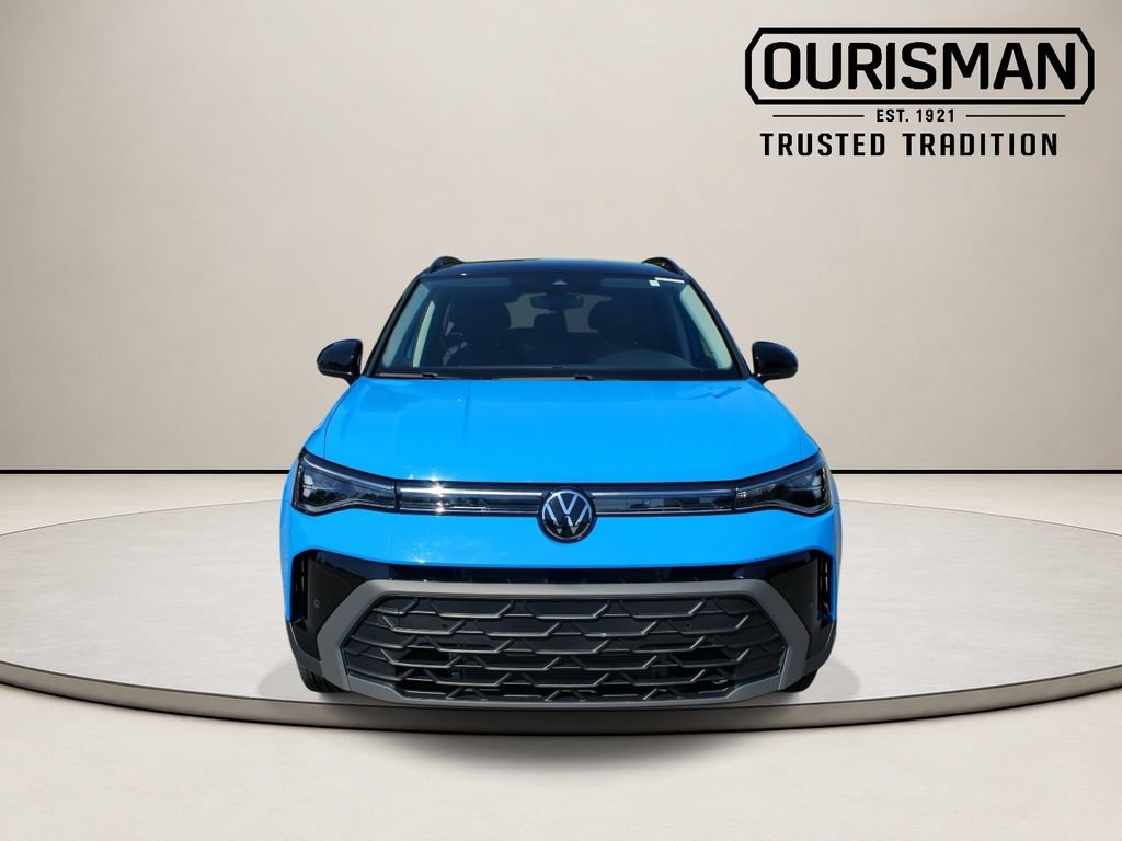 Used 2025 Volkswagen Taos SE AWD/4WD image 4